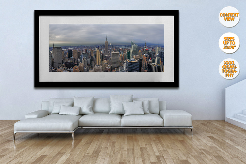 Aerial view of midtown Manhattan, New York. | Living room.