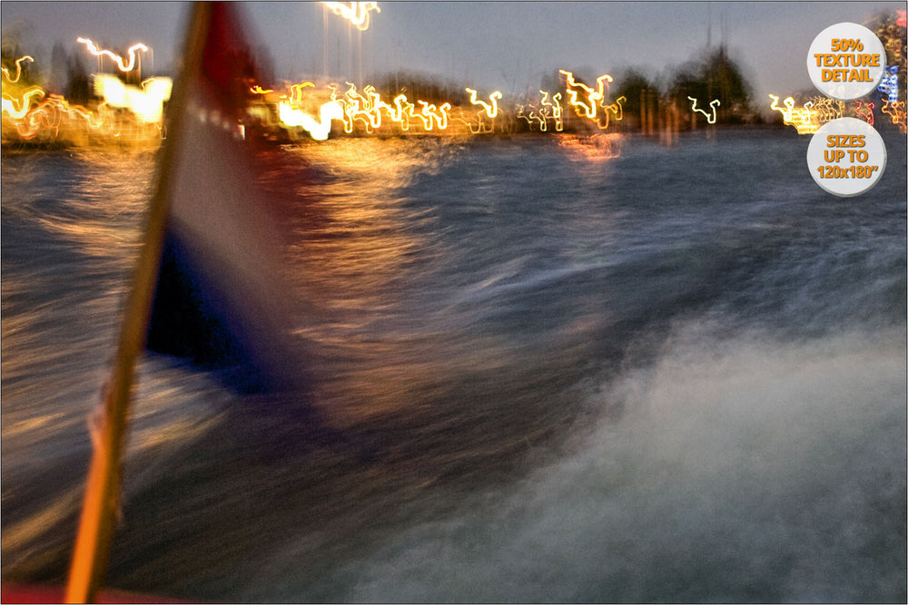 Night ship cruise in Amsterdam Channels, by Alberto Mateo. | 50% Detail.