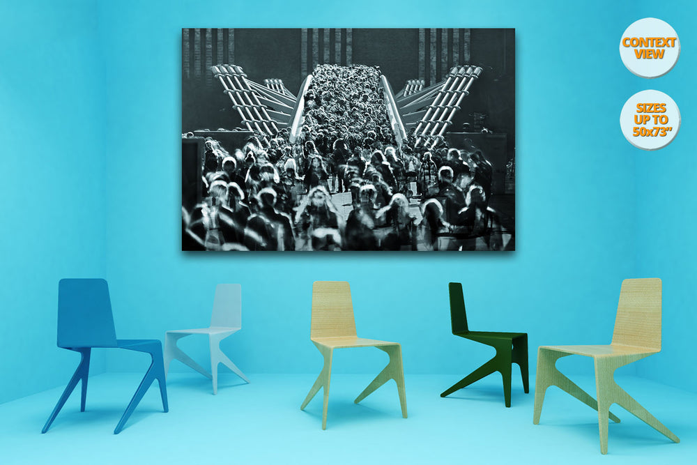 Crowd on Millenium Bridge, London. | Meeting Room.