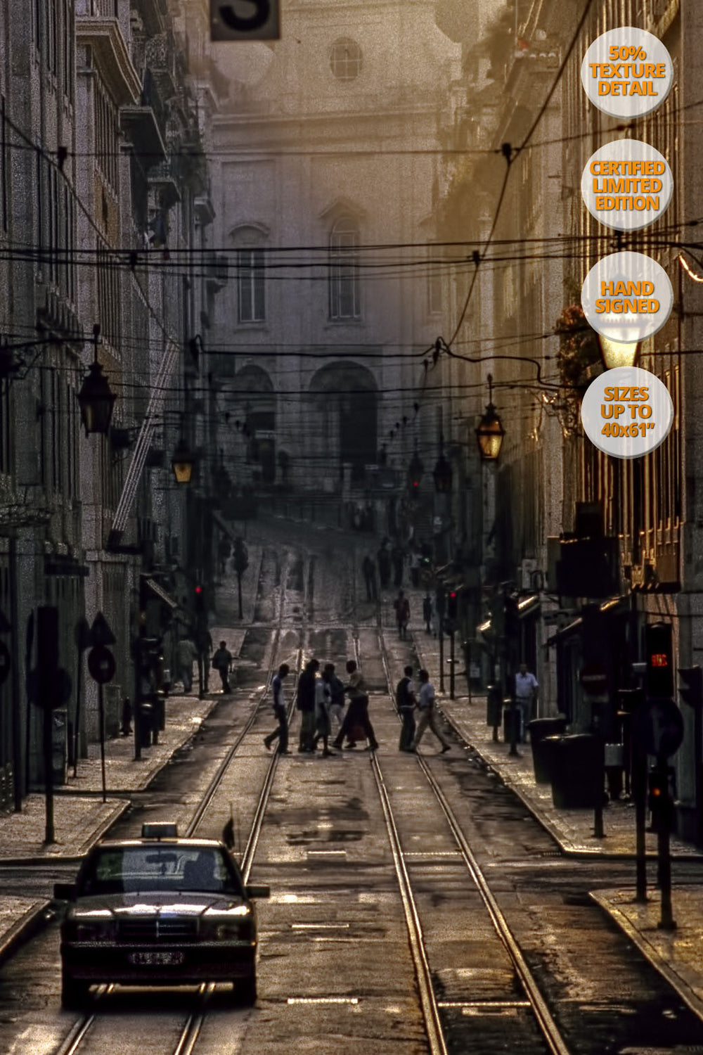 Taxi in La Baixa at sunrise, Lisboa, Portugal. | 50% magnification detail view.