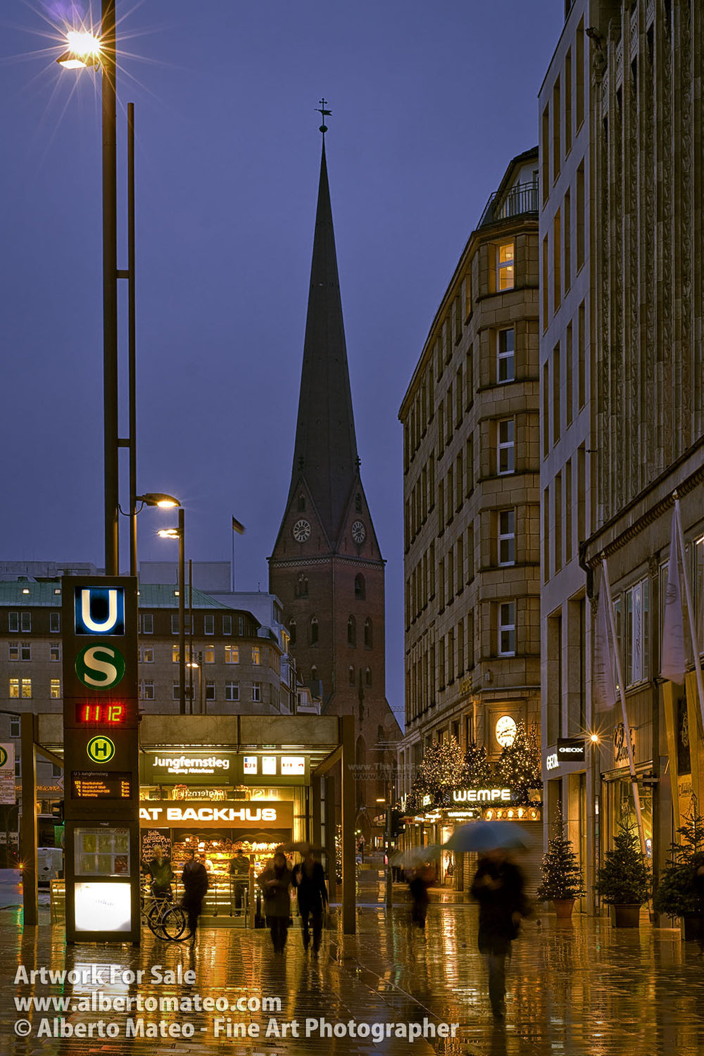 Rain in Jungfernstieg, Hamburg, Germany. | Open Edition Fine Art Print.
