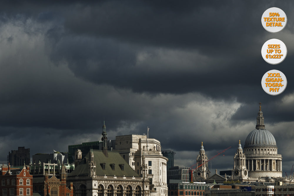 100% Detail. Panoramic Print: River Thames, London, UK.