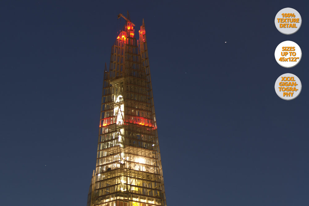 Top of The Shard by night, London, UK. | 50% Magnification Detail.