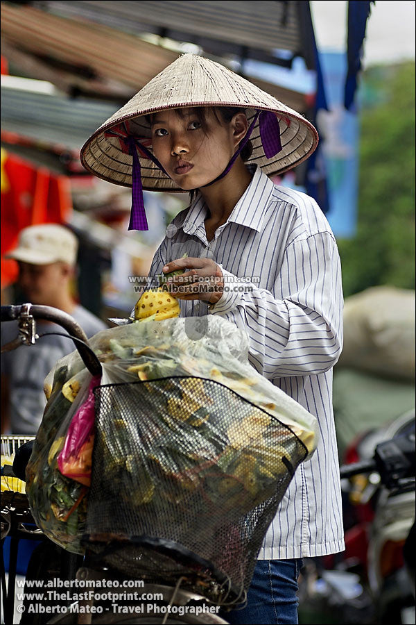 Girl selling pineapples, Hanoi, Vietnam. | Fine Art Portrait.