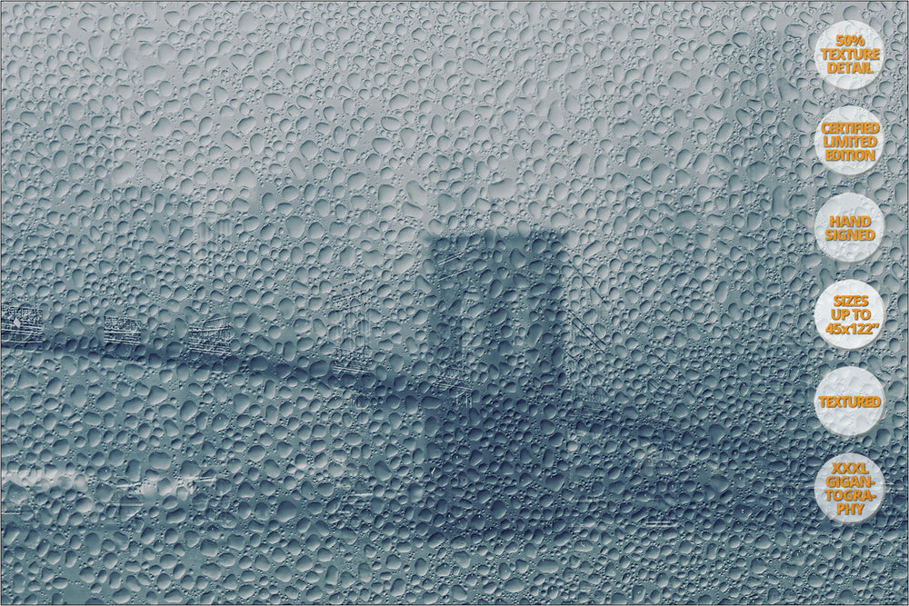 Brooklyn Bridge under the Rain, Manhattan. | 50% Detail.