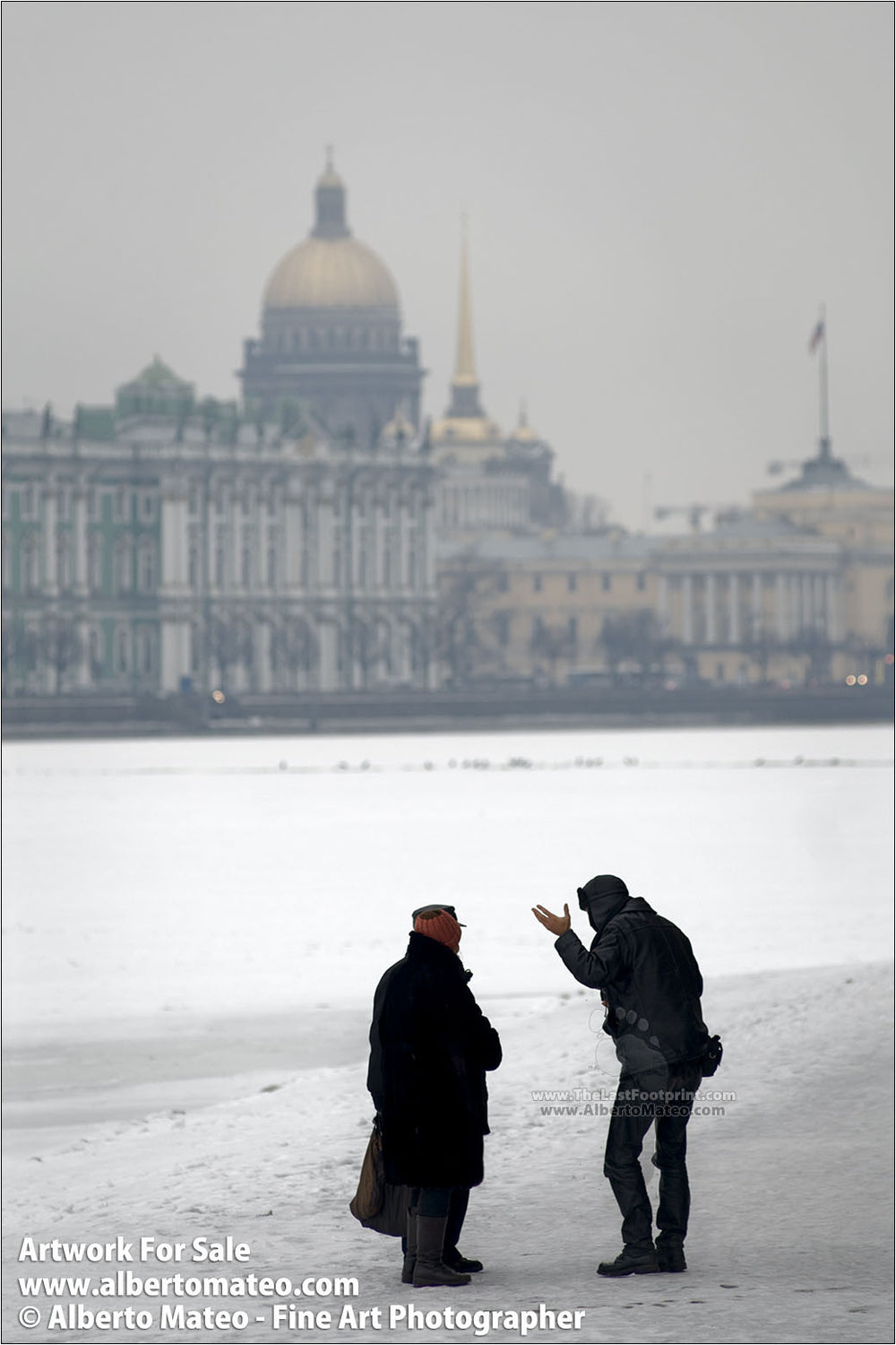 Pedestrians chatting over Frozen Neva River, St. Petersbourg, Russia.