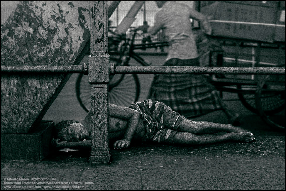Sleepers from Kolkata - 11/20, Calcutta, India.
