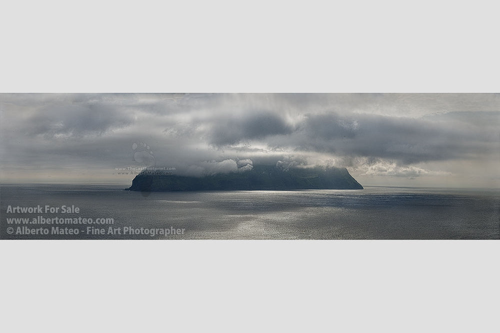 Mykiness, Faroe Islands, North Atlantic. | Open Edition Fine Art Print.