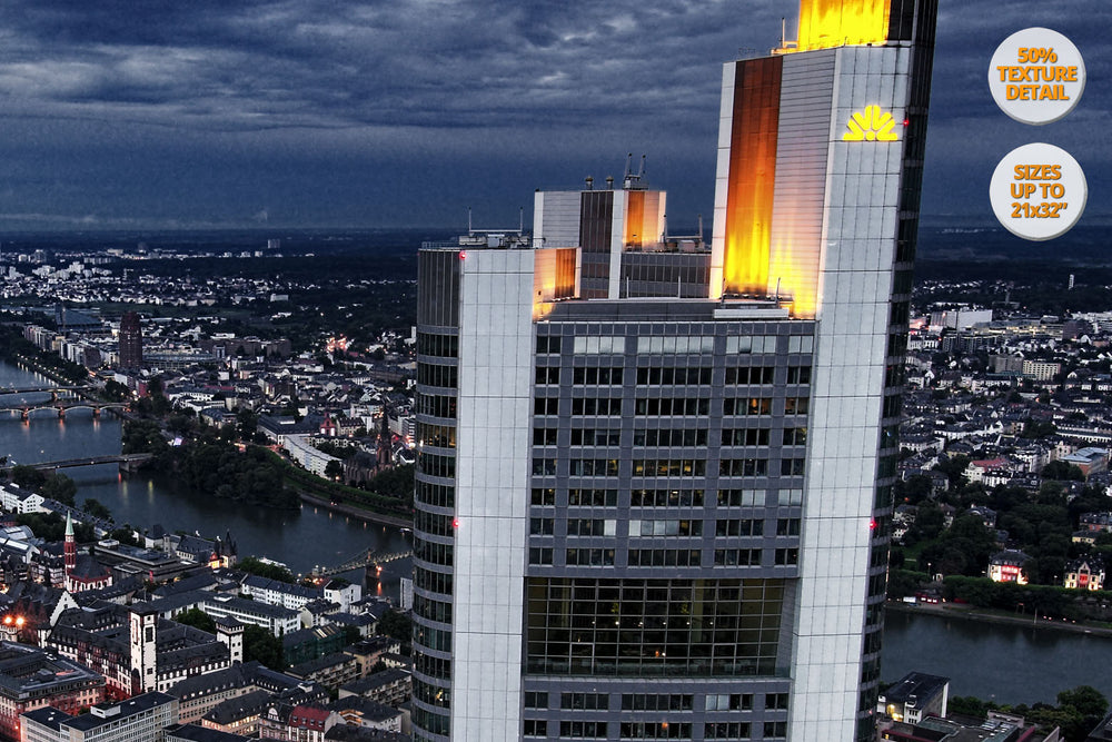 Panoramic view of Frankfurt am Main, Germany. | Detail 50%