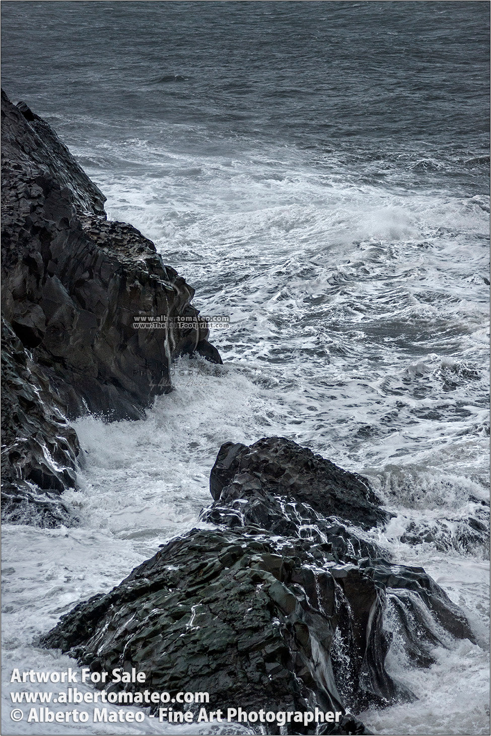 Sea Gale, Breaking Waves, Dyorhaley, Iceland. 1/5