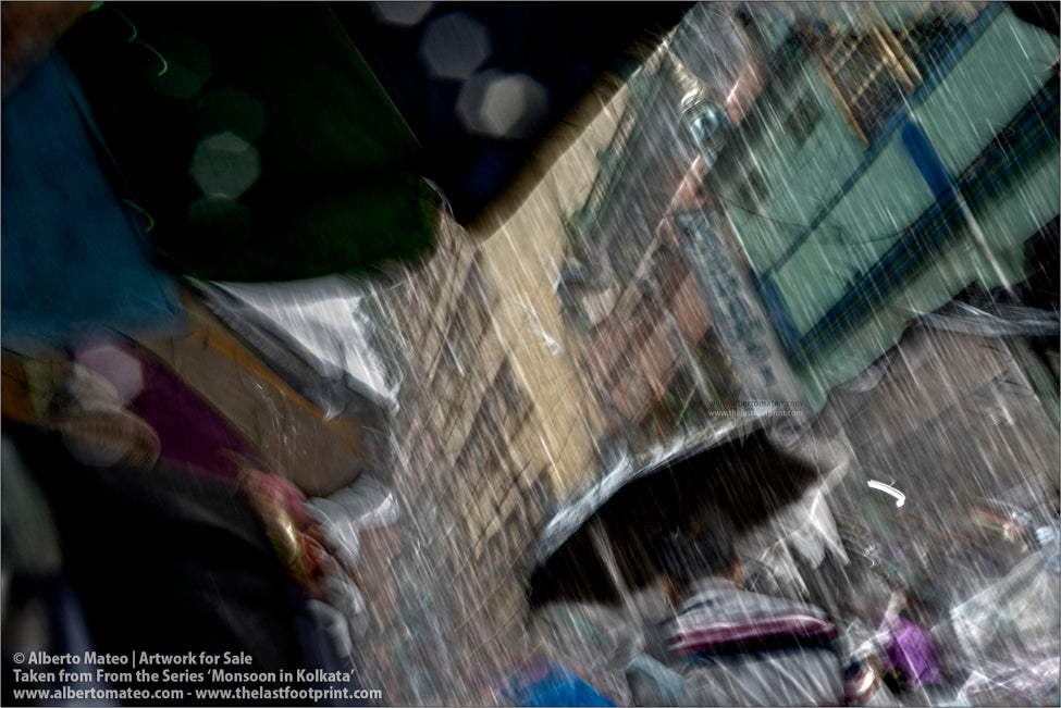 Heavy Rain, Bara Bazar, Kolkata, Bengal, India.