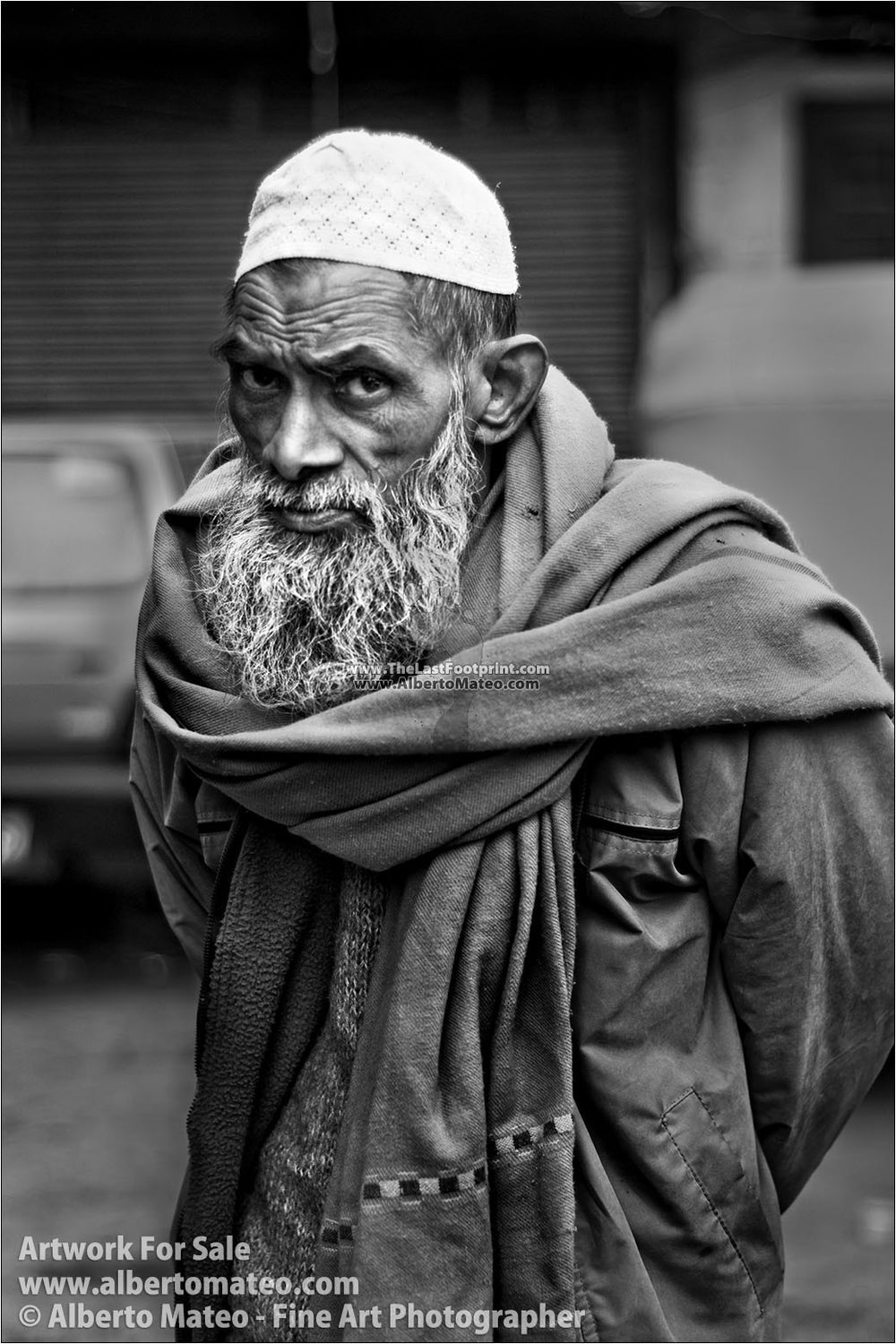 Elderly man, Main Bazaar, New Delhi, India. | Open Edition Print.