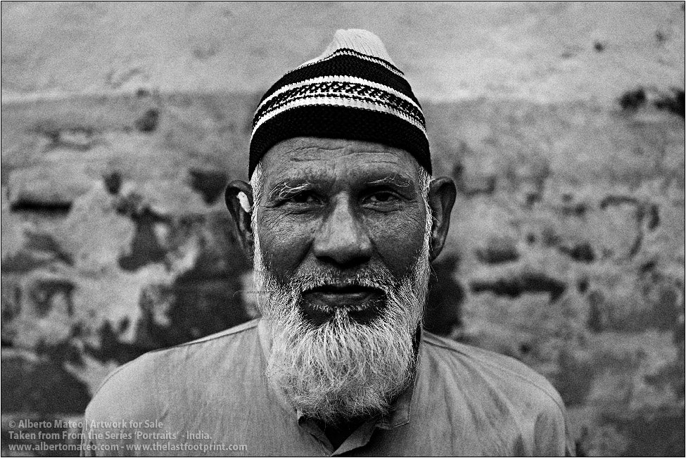 Portrait of Muslim Man, Ballia, Uttar Pradesh, India.