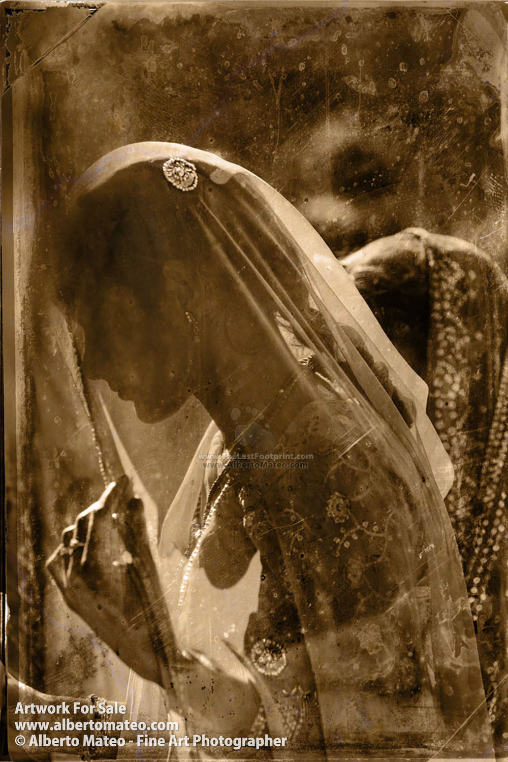 Rajastani Woman, Rajastan, India. [2/5] | Fine Art Print.