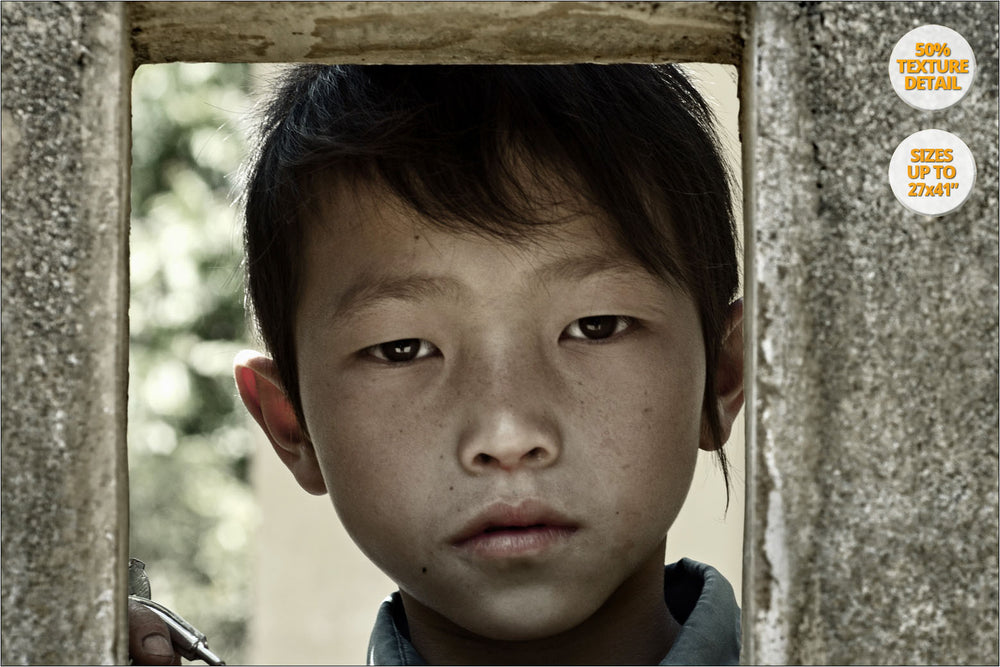 Hmong boy, Bac Ha Mountains, Vietnam. | 50% Detail View.