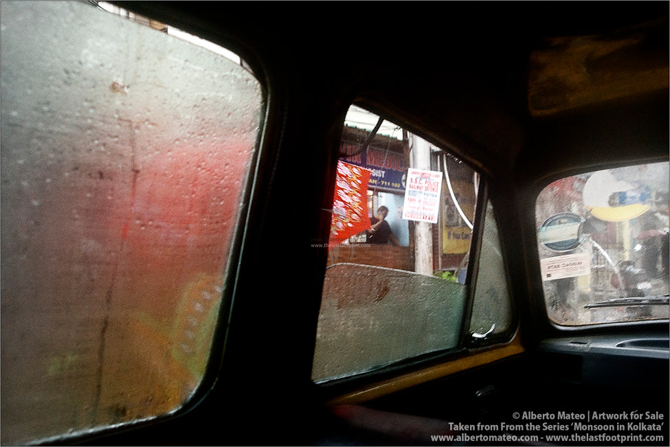 Shibpur streets from Taxi, Kolkata, Bengal, India.