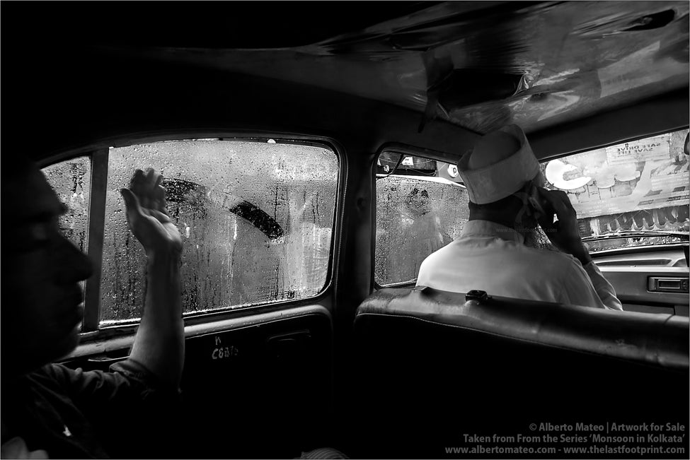 Inside an Ambassador Taxi, Monsoon rain, Shibpur, Kolkata, Bengal, India.