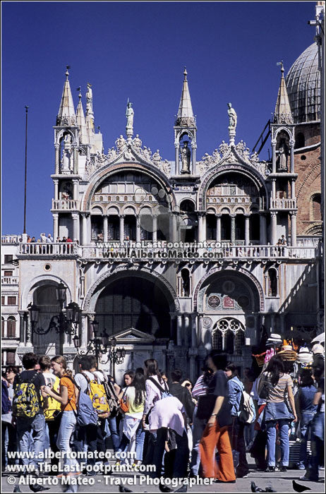 Basilica di San Marco, Venice. | Full View.