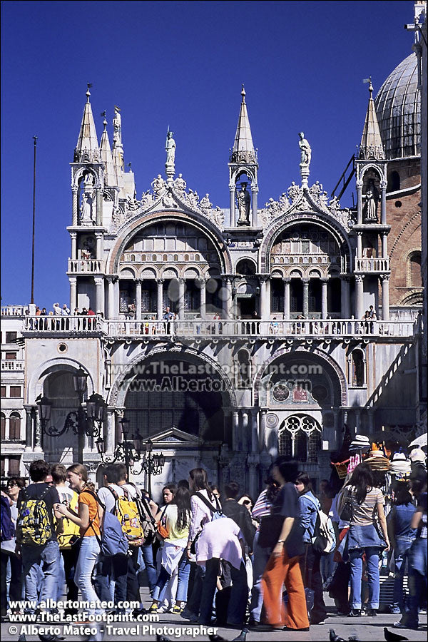 Basilica di San Marco, Venice, Italy. | By Alberto Mateo.