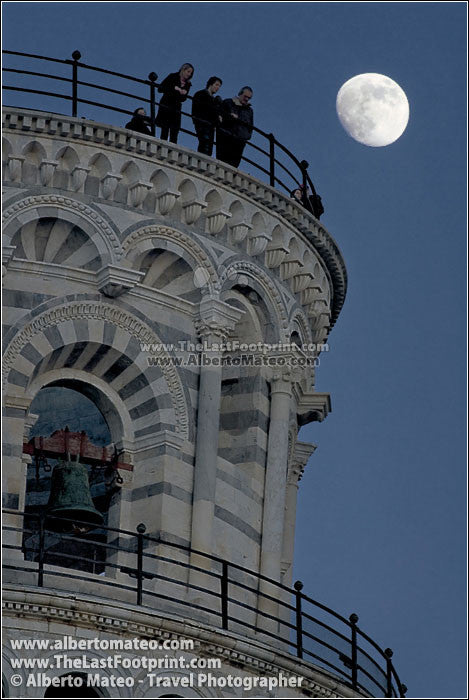 Full Moon rising behind Pisa Tower, Tuscany. | Full size view.