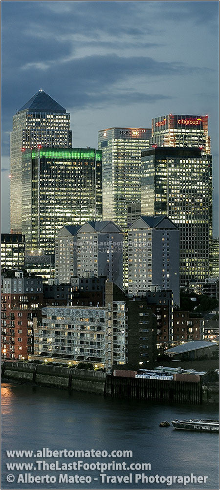 Canary Wharf at dusk, Thames River, London. | Fine Art Print.